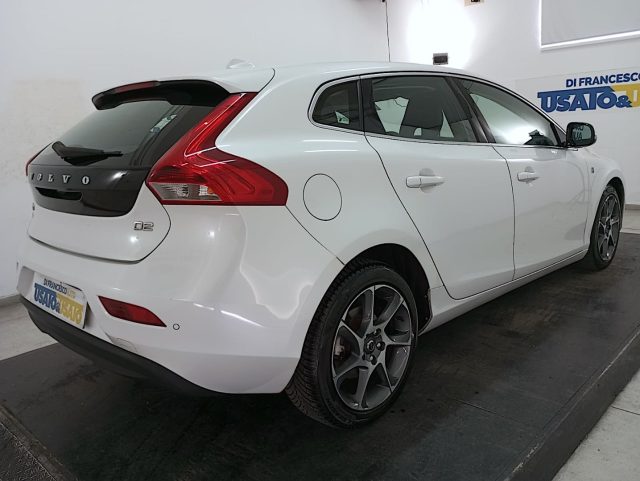 VOLVO V40 usata, con Airbag laterali