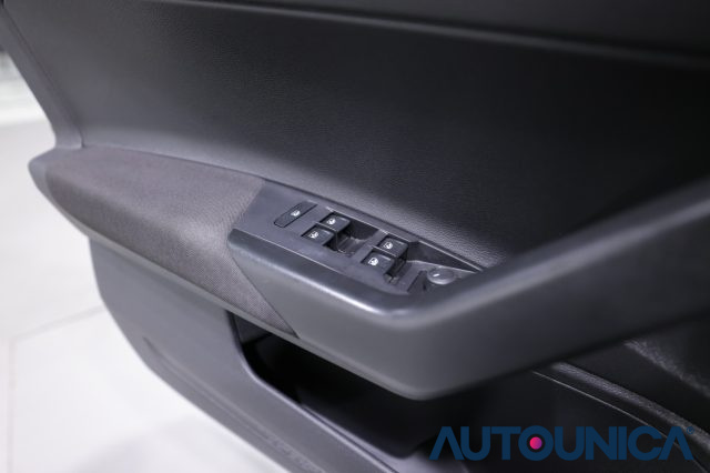 VOLKSWAGEN Polo usata, con Isofix