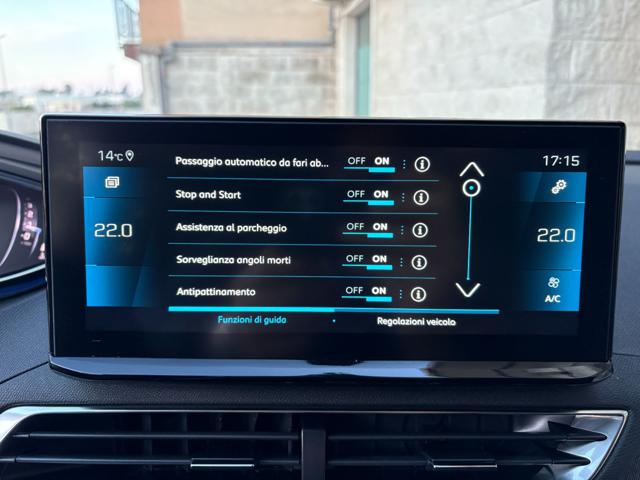 PEUGEOT 3008 usata, con Sedile posteriore sdoppiato