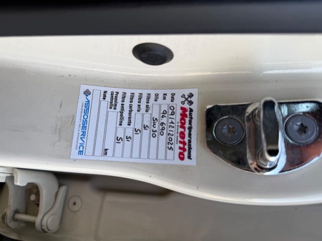 RENAULT Captur usata 10