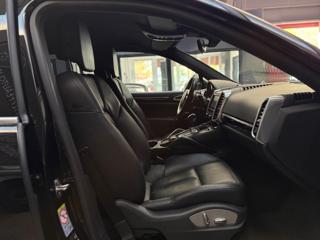 PORSCHE Cayenne usata, con Controllo trazione