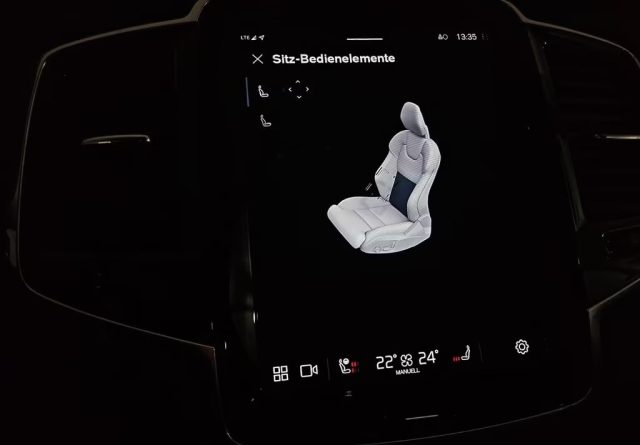 VOLVO XC90 usata, con Servosterzo