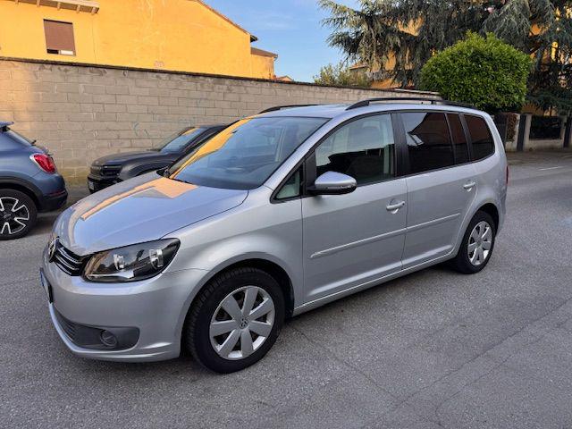 VOLKSWAGEN Touran usata, con ABS