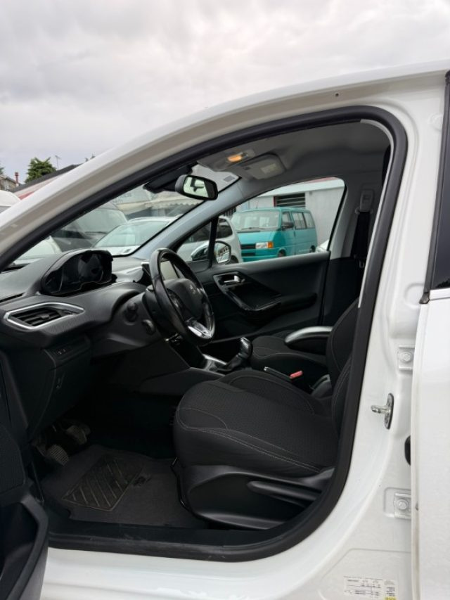 PEUGEOT 208 usata, con Servosterzo