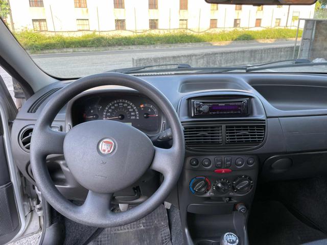FIAT Punto usata 10
