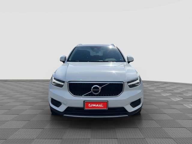VOLVO XC40 usata 4