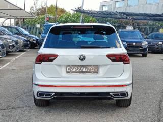 VOLKSWAGEN Tiguan usata, con Luci diurne LED