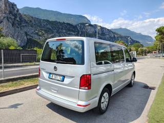 VOLKSWAGEN Caravelle usata, con Chiusura centralizzata
