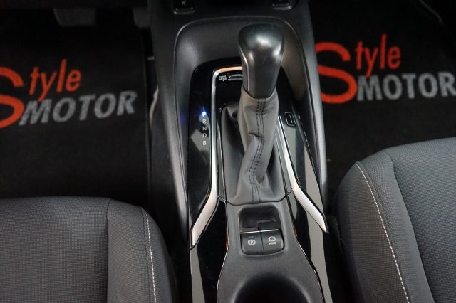 TOYOTA Corolla usata, con Controllo trazione