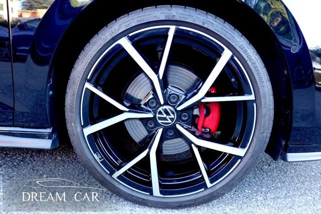 VOLKSWAGEN Golf usata, con Fendinebbia