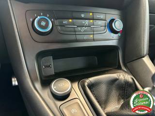 FORD Focus usata, con Fendinebbia