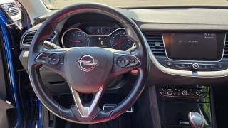 OPEL Grandland X usata, con Luci diurne LED