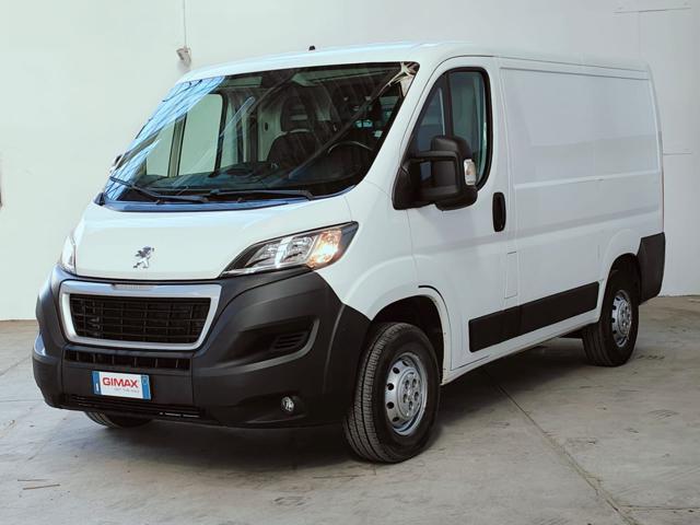 PEUGEOT Boxer usata, con Alzacristalli elettrici