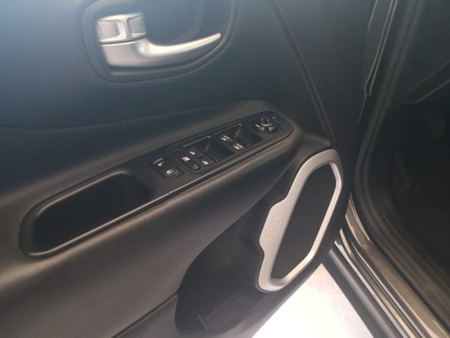 JEEP Renegade usata, con Climatizzatore