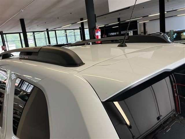 DACIA Duster usata 21