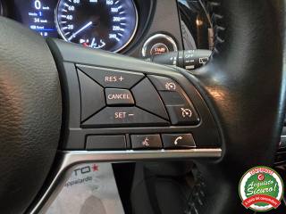 NISSAN Qashqai usata, con Fari LED