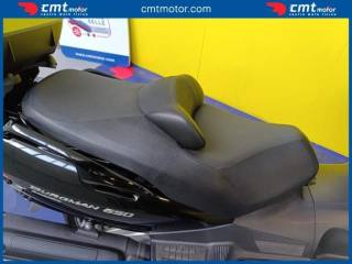 SUZUKI Burgman AN 650 usata 10