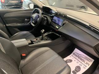 PEUGEOT 308 usata, con Park Distance Control