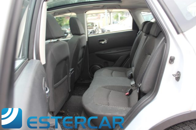 NISSAN Qashqai usata, con USB
