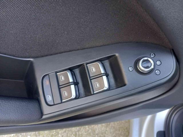 AUDI A4 usata, con Specchietti laterali elettrici