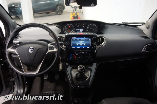 LANCIA Ypsilon usata, con ESP