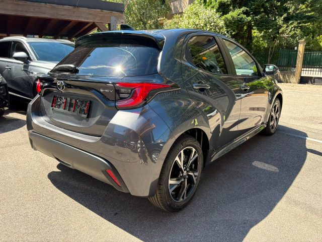 TOYOTA Yaris usata, con Autoradio