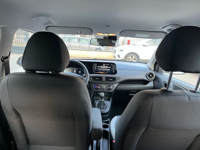 HYUNDAI i10 usata 28
