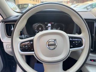 VOLVO XC60 usata, con Controllo automatico clima