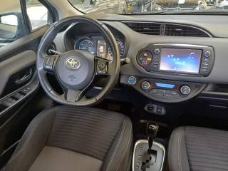 TOYOTA Yaris usata, con Airbag testa