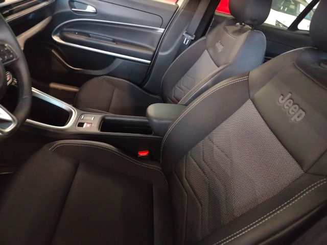 JEEP Avenger usata, con Bracciolo