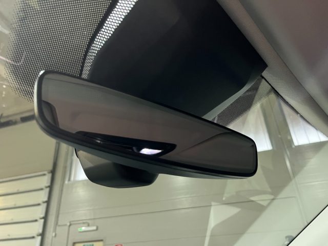 FORD Tourneo Connect usata, con Volante in pelle