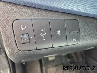 HYUNDAI i10 usata, con Climatizzatore