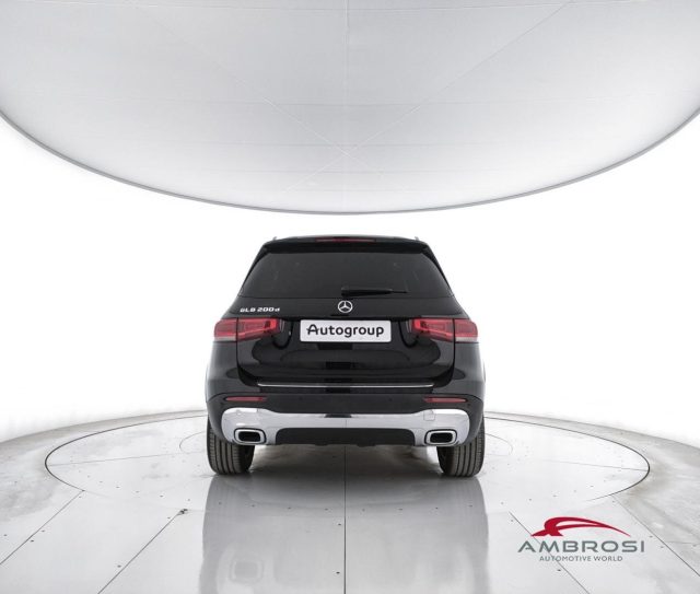 MERCEDES-BENZ GLB 200 usata 5