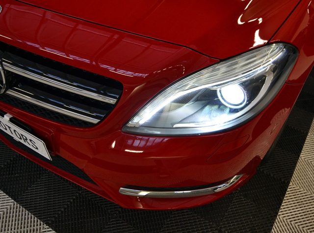 MERCEDES-BENZ B 180 usata, con Lettore CD