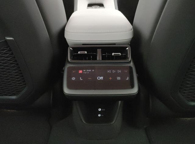 POLESTAR Polestar 4 usata, con Fari direzionali