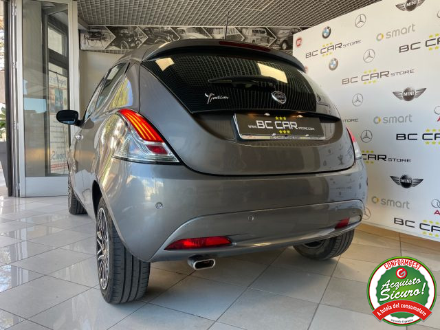 LANCIA Ypsilon usata, con Sensori di parcheggio posteriori