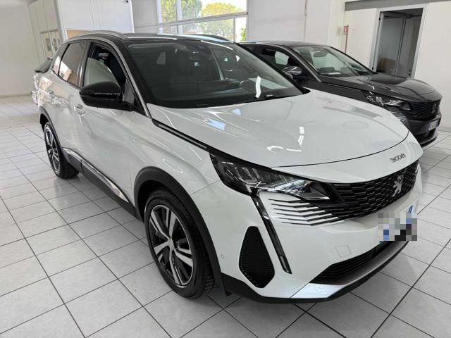 PEUGEOT 3008 usata, con Sistema di navigazione