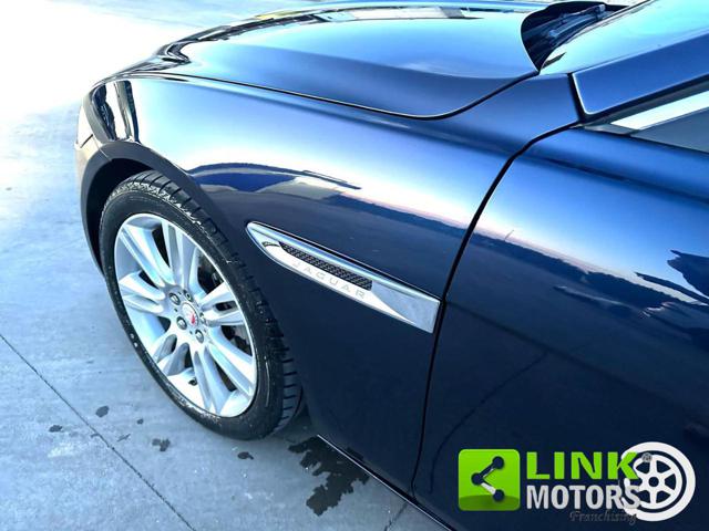 JAGUAR XE usata, con Airbag laterali