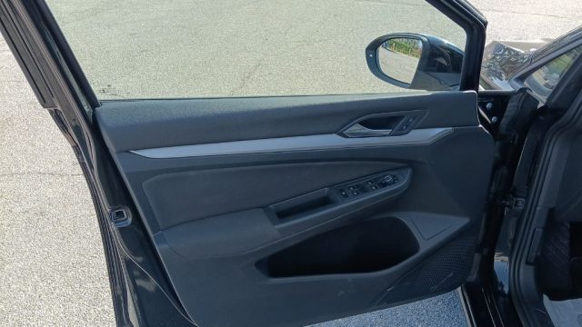 VOLKSWAGEN Golf usata, con Fendinebbia