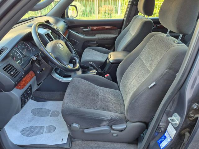 TOYOTA Land Cruiser usata, con Immobilizzatore elettronico