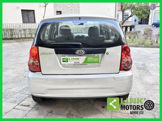 KIA Picanto usata, con Autoradio