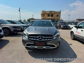MERCEDES-BENZ GLA 200 usata, con Airbag Passeggero