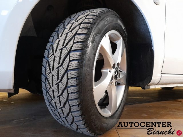 MERCEDES-BENZ Vito usata, con Autoradio