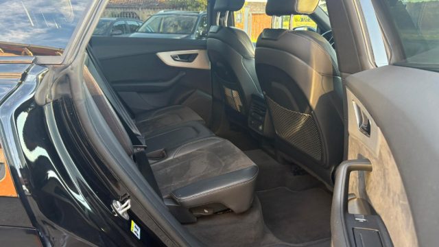 AUDI Q8 usata, con Sospensioni pneumatiche