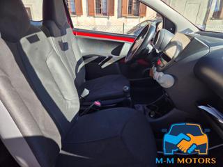 TOYOTA Aygo usata, con Adatto a portatori di handicap