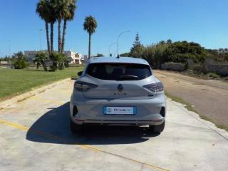 RENAULT Clio usata, con Autoradio