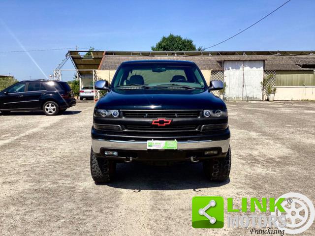 CHEVROLET Silverado usata, con Autoradio