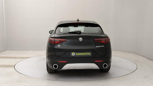 ALFA ROMEO Stelvio usata, con Airbag Passeggero
