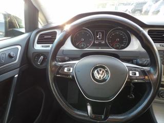 VOLKSWAGEN Golf usata, con Sistema di navigazione