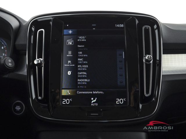 VOLVO XC40 usata 13